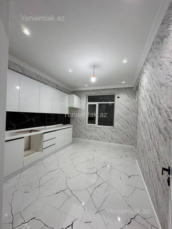 Satılır 2 otaqlı yeni tikili 79 m²