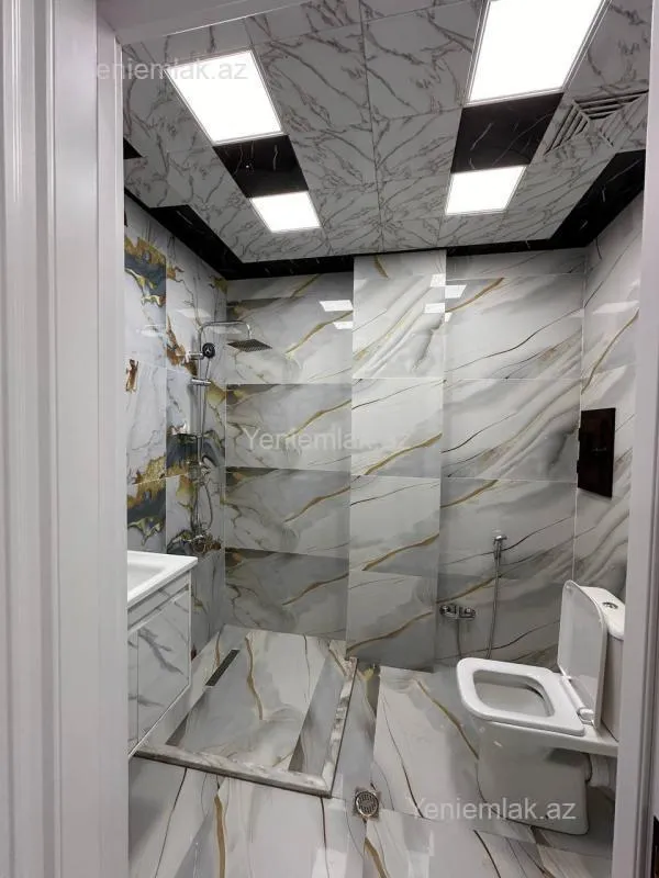 Satılır 2 otaqlı yeni tikili 79 m²