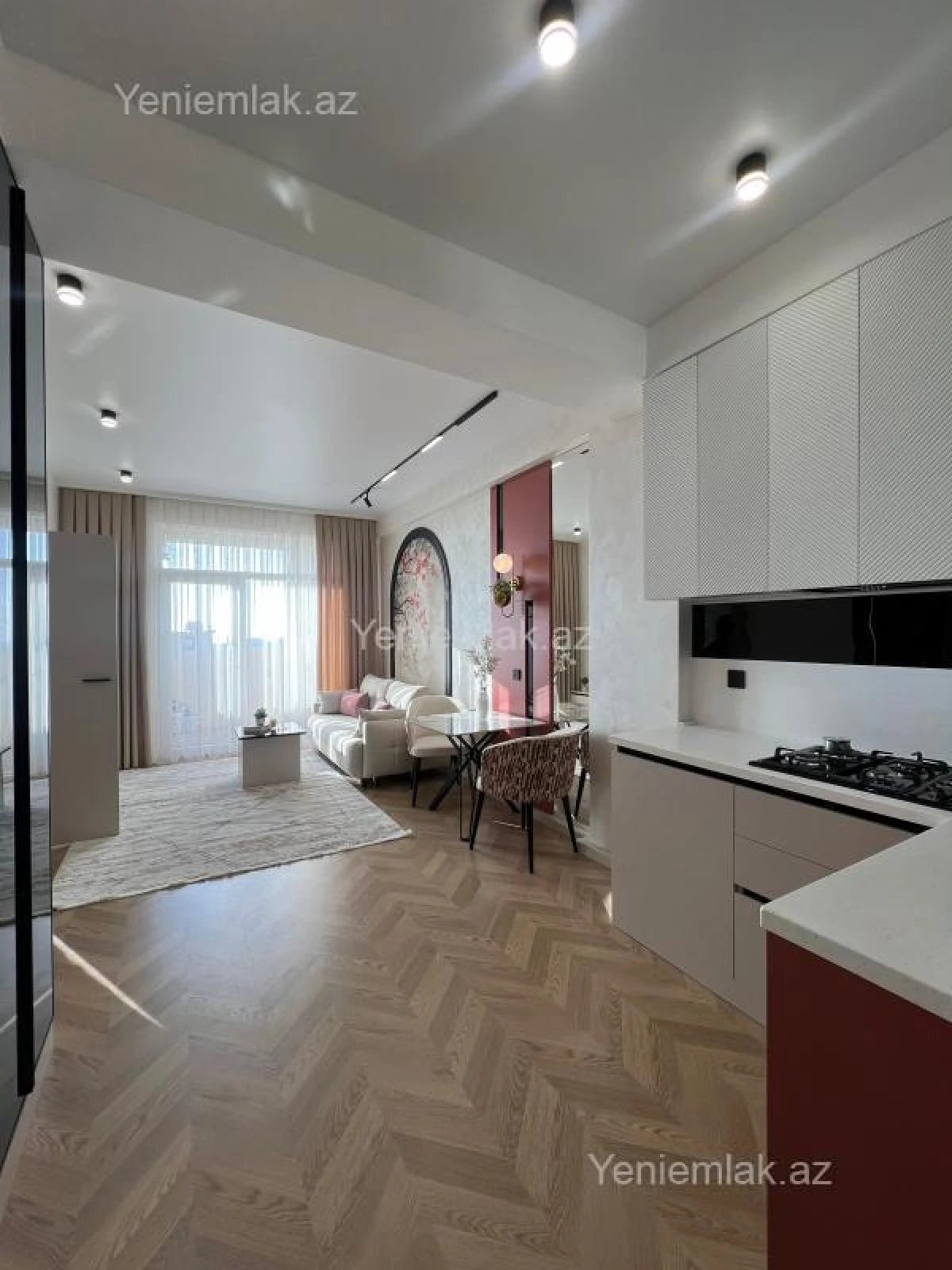 Satılır 3 otaqlı yeni tikili 70 m²