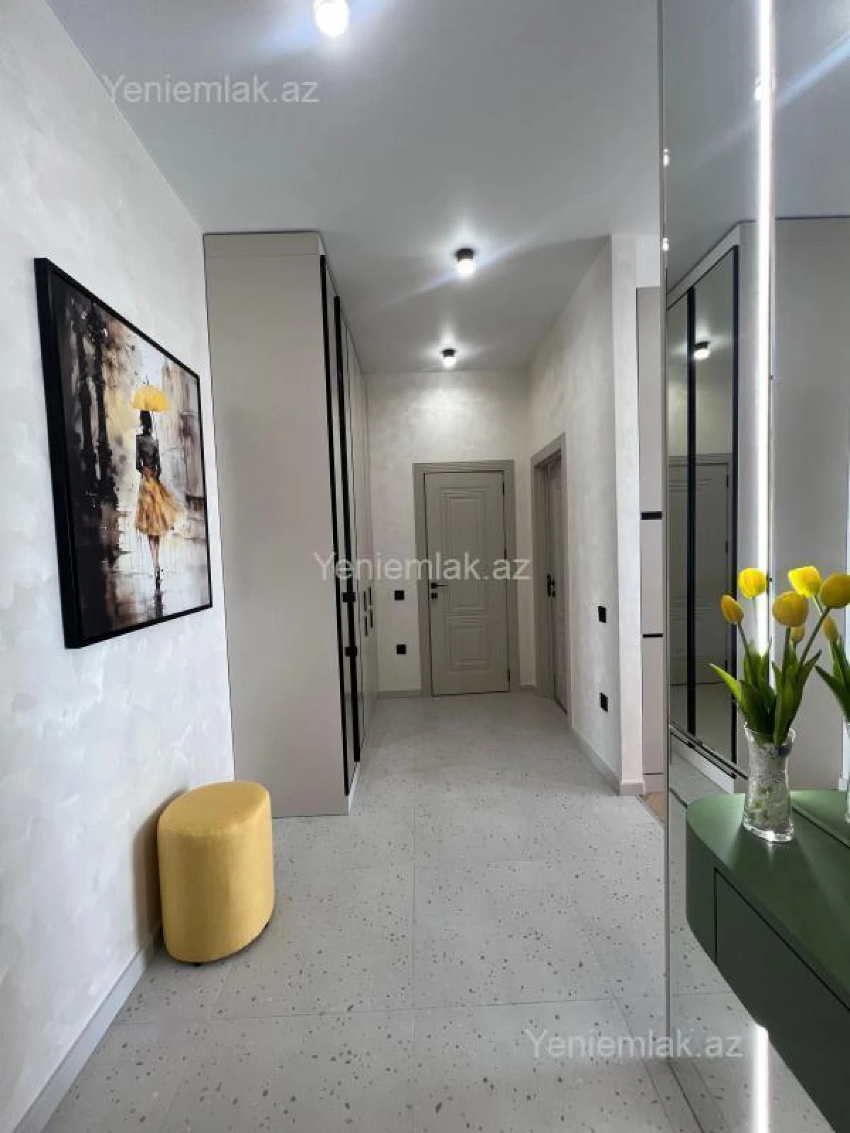 Satılır 3 otaqlı yeni tikili 70 m²