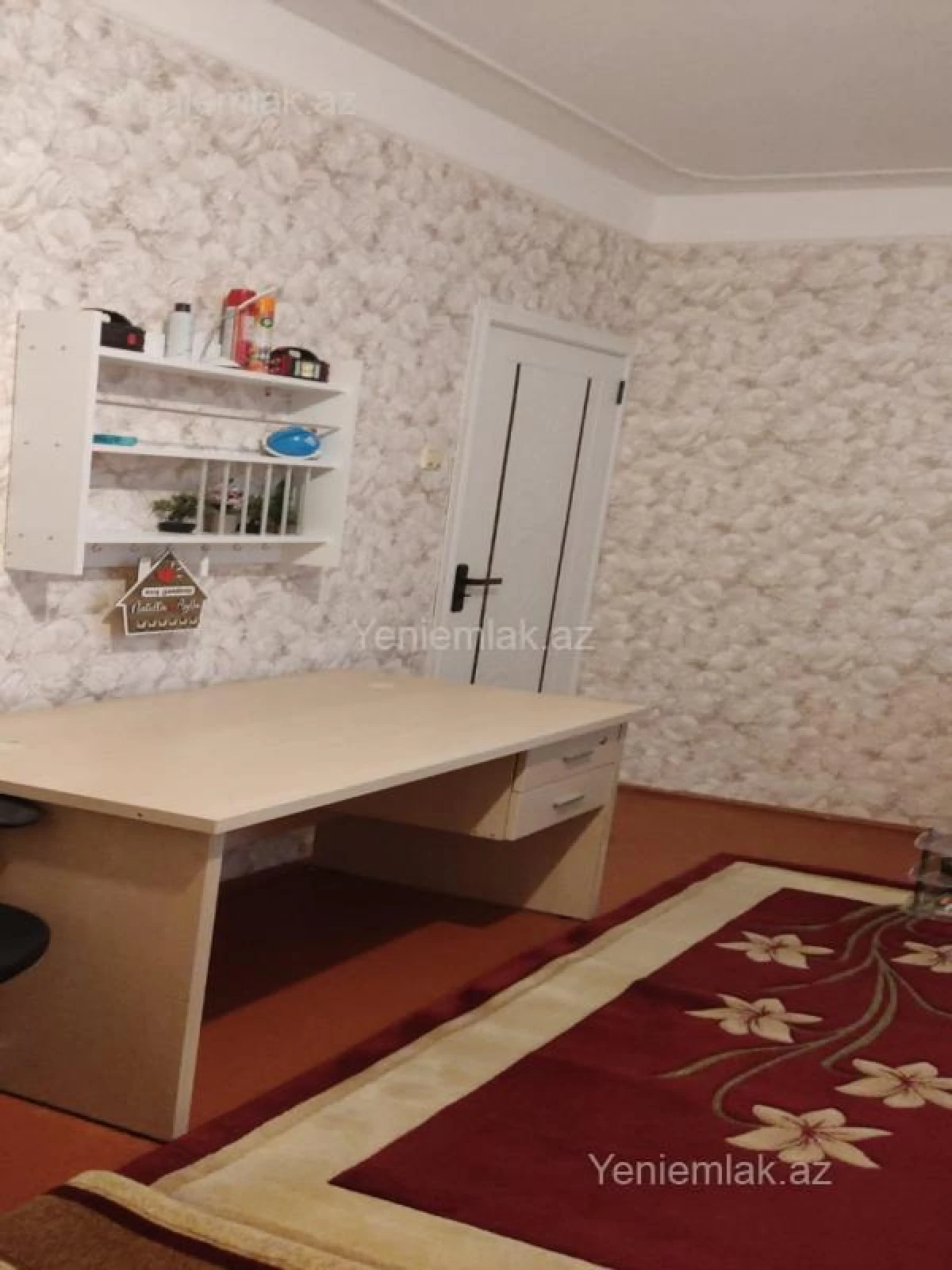 Satılır 2 otaqlı köhnə tikili 60 m²