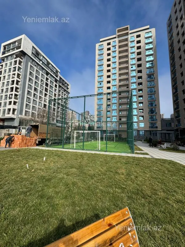 Satılır 3 otaqlı yeni tikili 90 m²