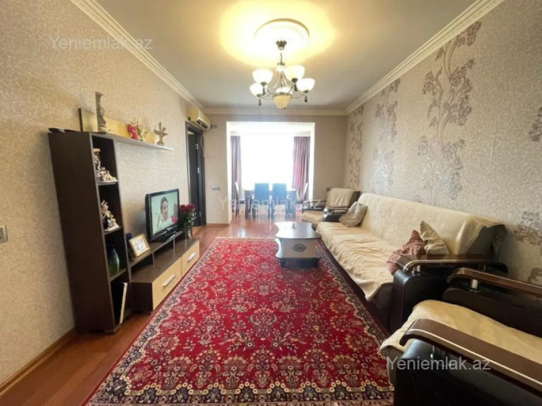 Satılır 3 otaqlı köhnə tikili 56 m²