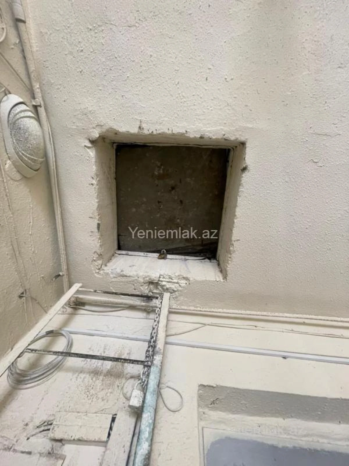 Satılır 3 otaqlı köhnə tikili 56 m²