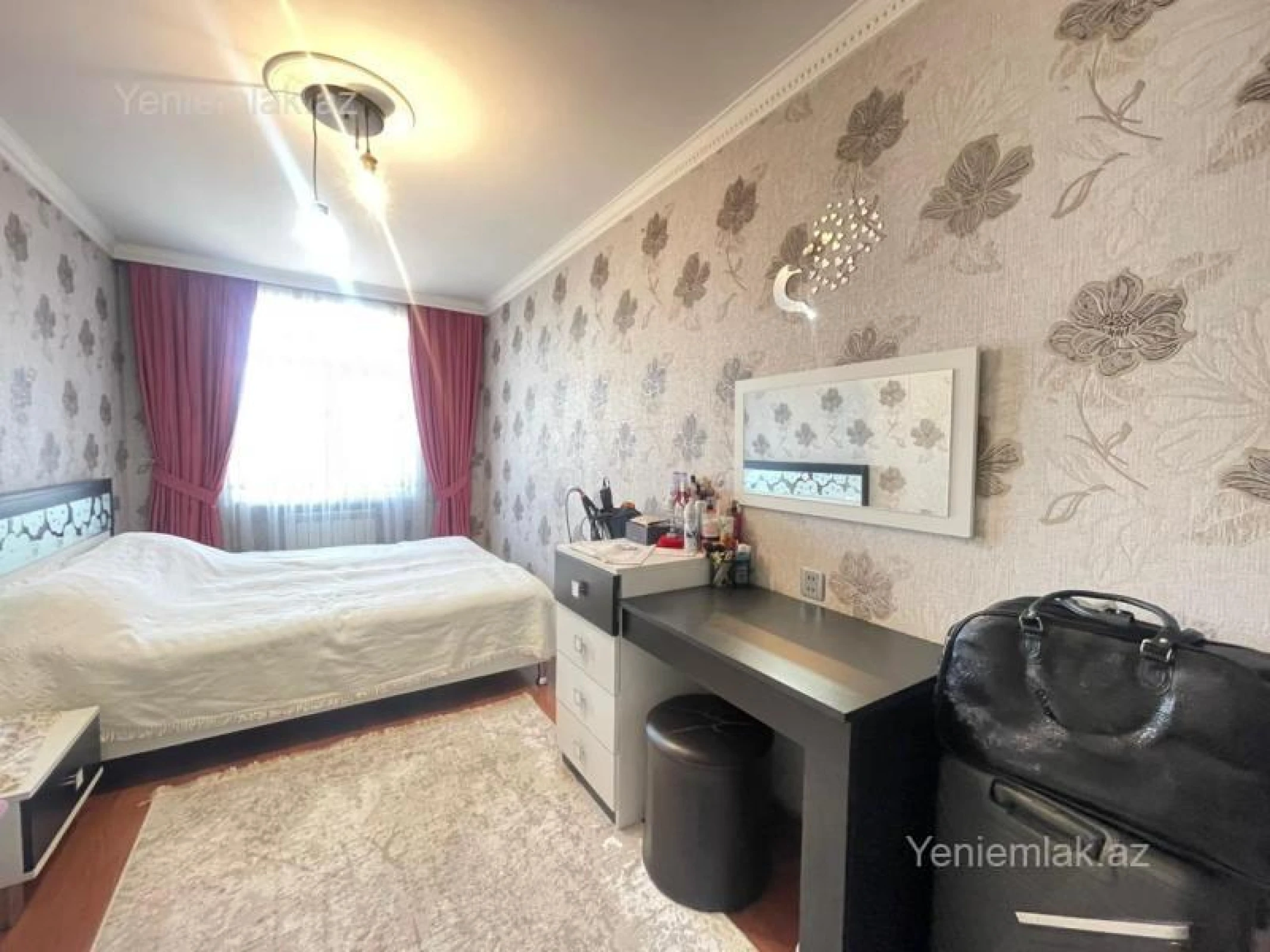 Satılır 3 otaqlı köhnə tikili 56 m²