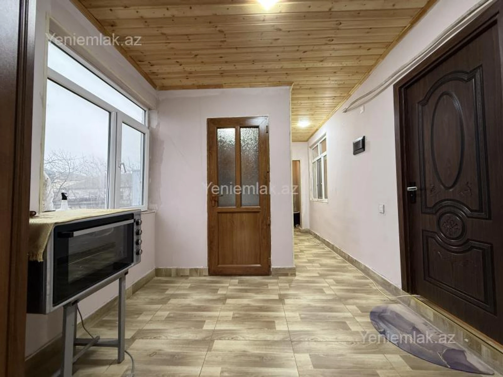 Satılır 6 otaqlı həyət evi 200 m²