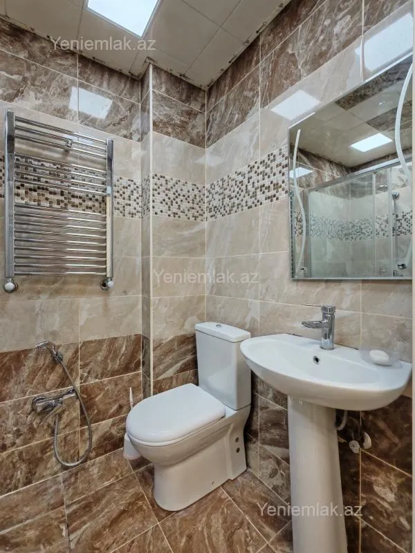 Satılır 2 otaqlı yeni tikili 45 m²