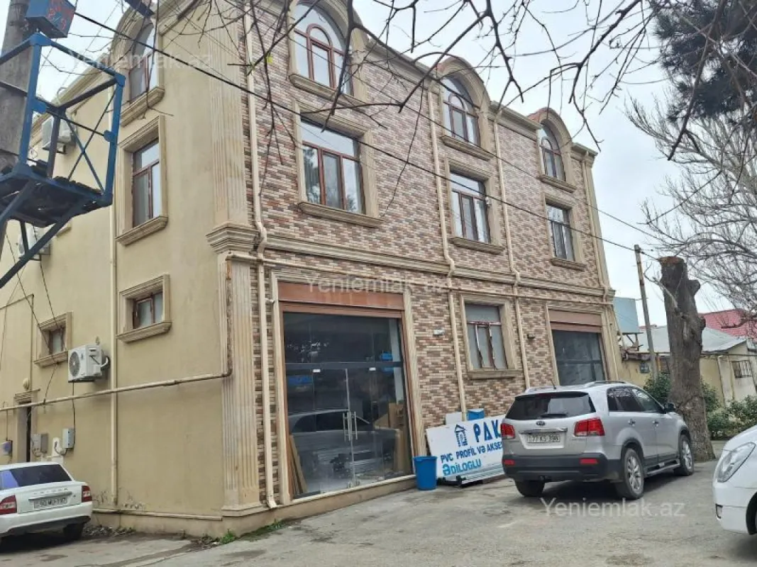 Satılır 11 otaqlı obyekt 450 m²