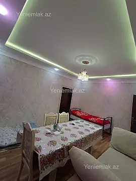 Satılır 4 otaqlı köhnə tikili 93 m²
