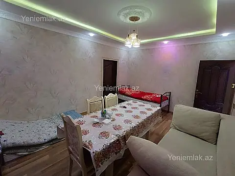 Satılır 4 otaqlı köhnə tikili 93 m²