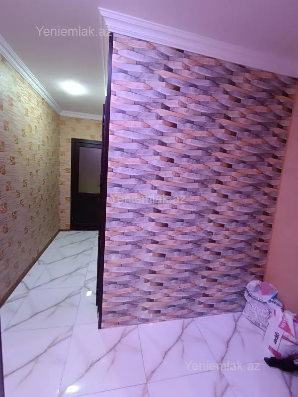 Satılır 4 otaqlı köhnə tikili 93 m²