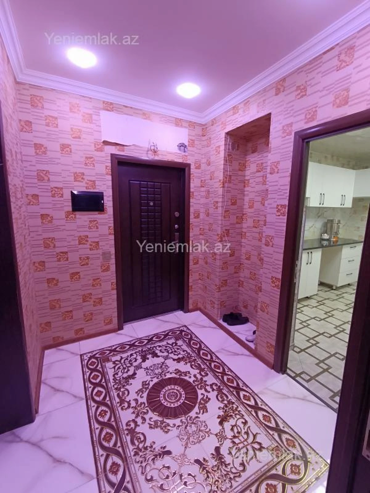 Satılır 4 otaqlı köhnə tikili 93 m²