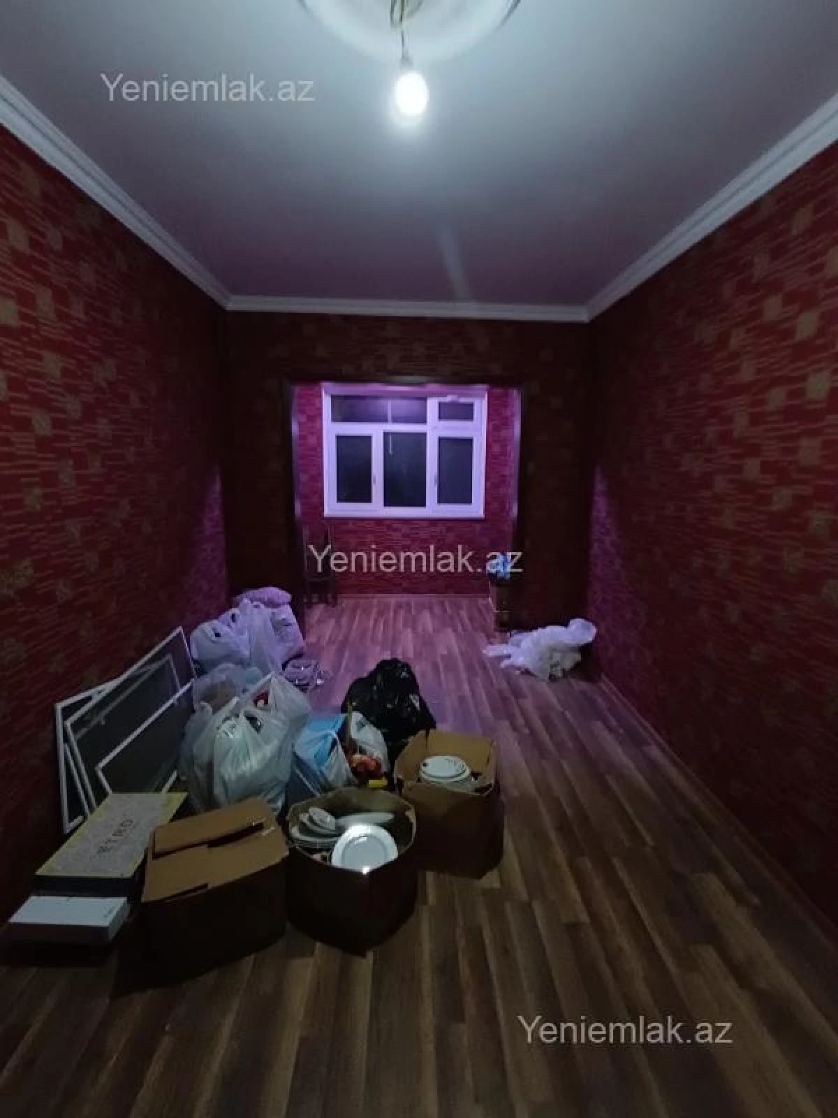 Satılır 4 otaqlı köhnə tikili 93 m²