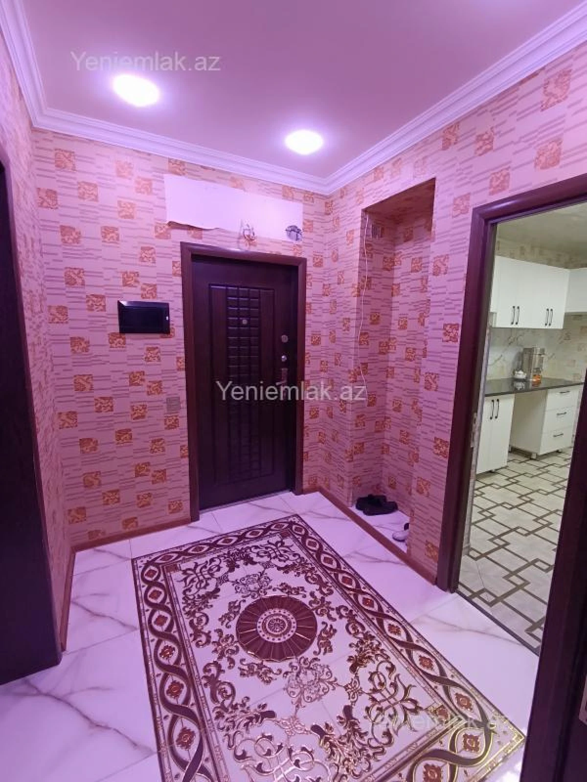 Satılır 4 otaqlı köhnə tikili 93 m²