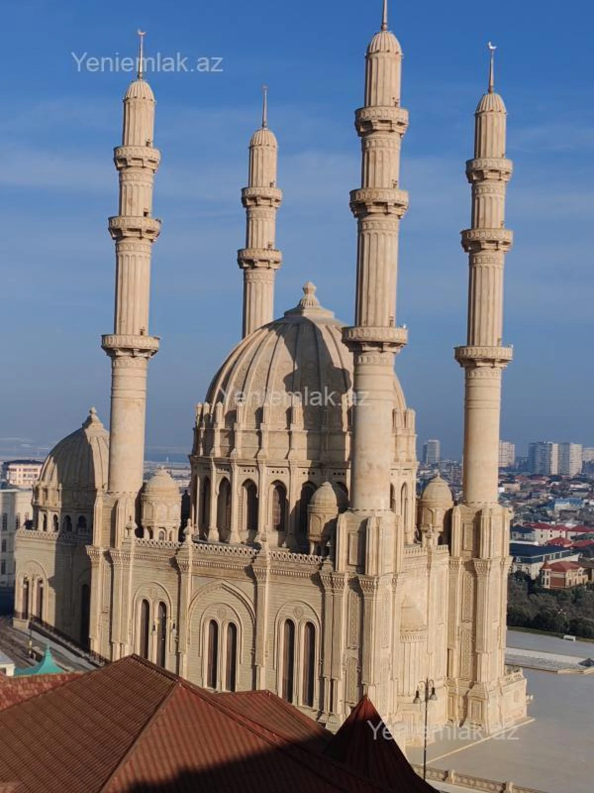 Satılır 3 otaqlı köhnə tikili 95 m²