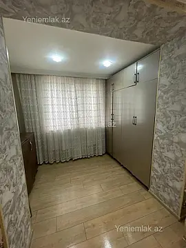 Satılır 2 otaqlı köhnə tikili 50 m²