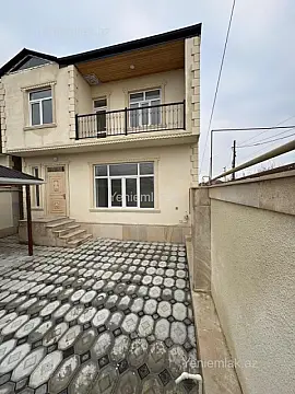 Satılır 4 otaqlı həyət evi 170 m²