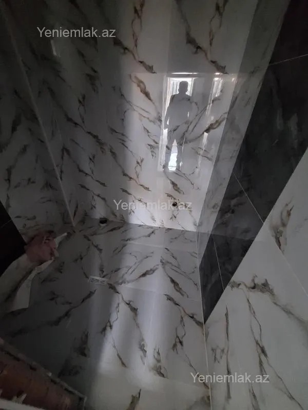 Satılır 4 otaqlı həyət evi 170 m²