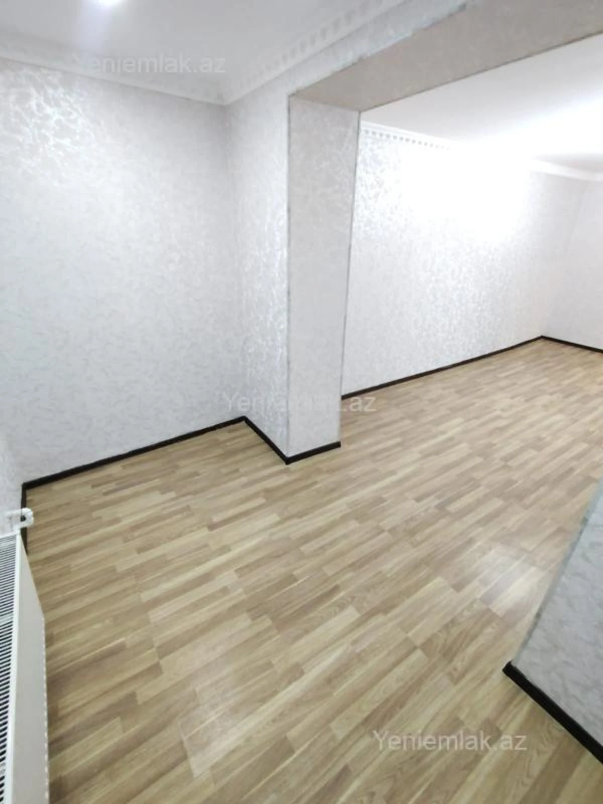 Satılır 3 otaqlı köhnə tikili 75 m²
