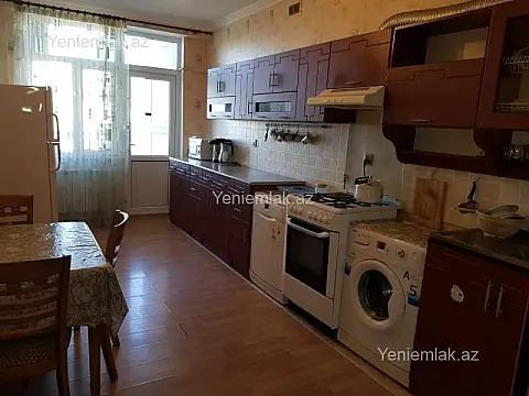 Satılır 3 otaqlı yeni tikili 117 m²