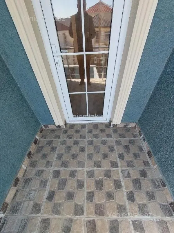 Satılır 4 otaqlı həyət evi 140 m²