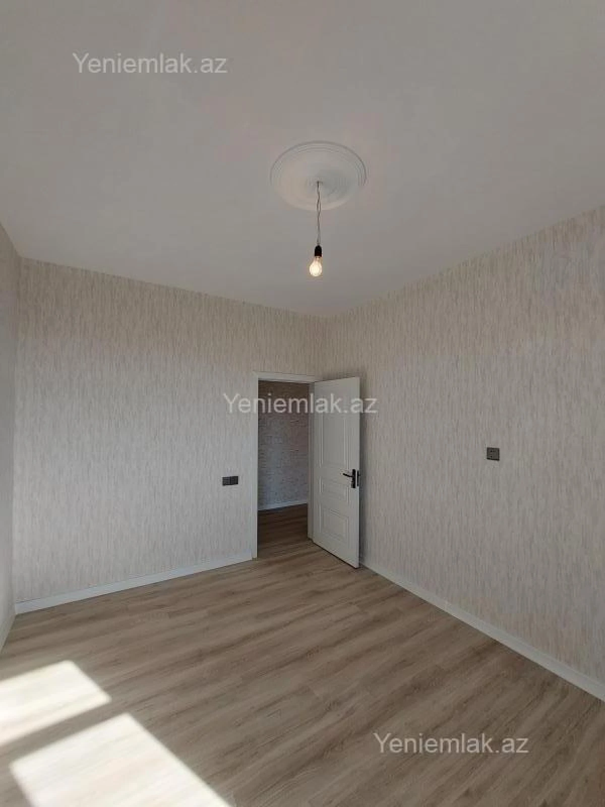Satılır 4 otaqlı həyət evi 140 m²