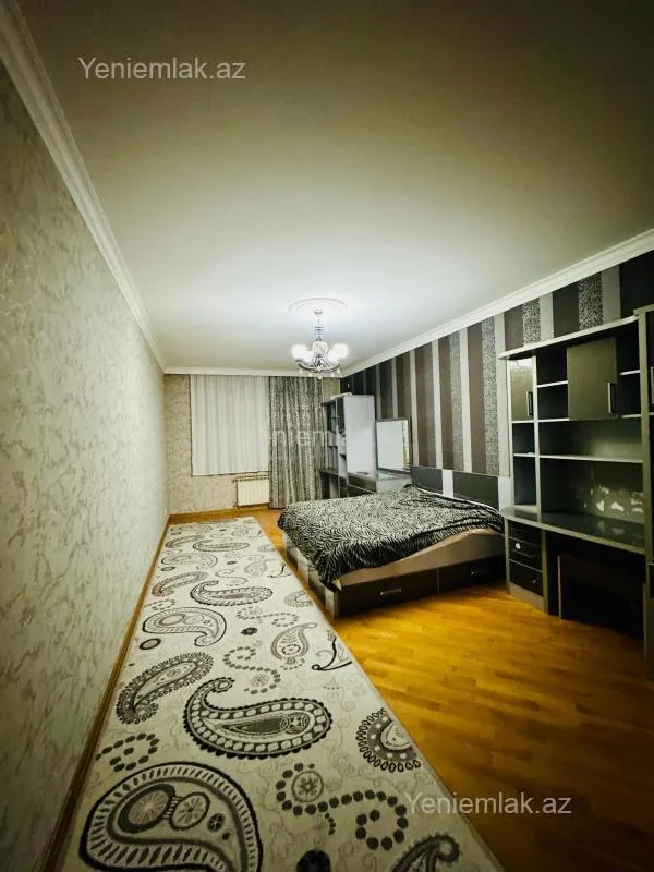 Satılır 4 otaqlı yeni tikili 175 m²