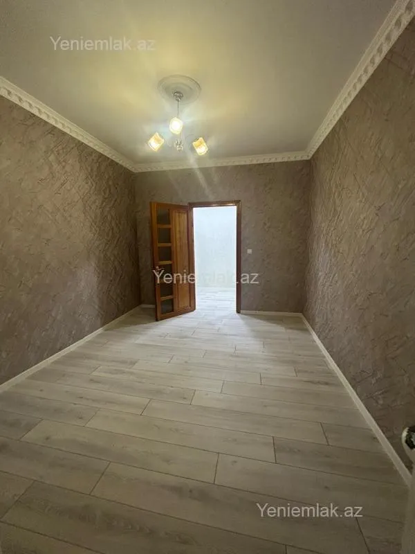 Satılır 3 otaqlı köhnə tikili 85 m²
