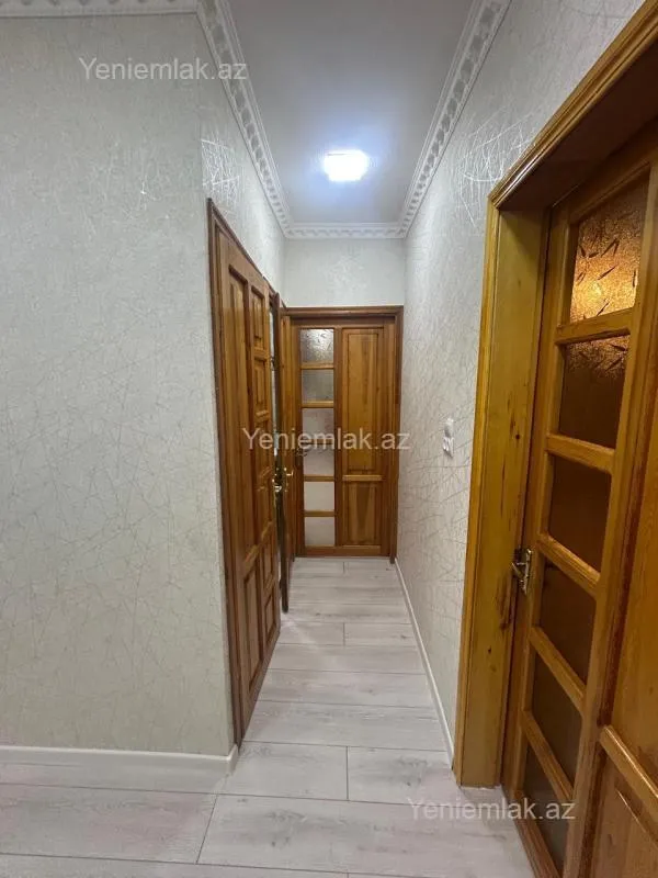 Satılır 3 otaqlı köhnə tikili 85 m²