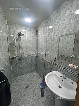 Satılır 3 otaqlı köhnə tikili 85 m²