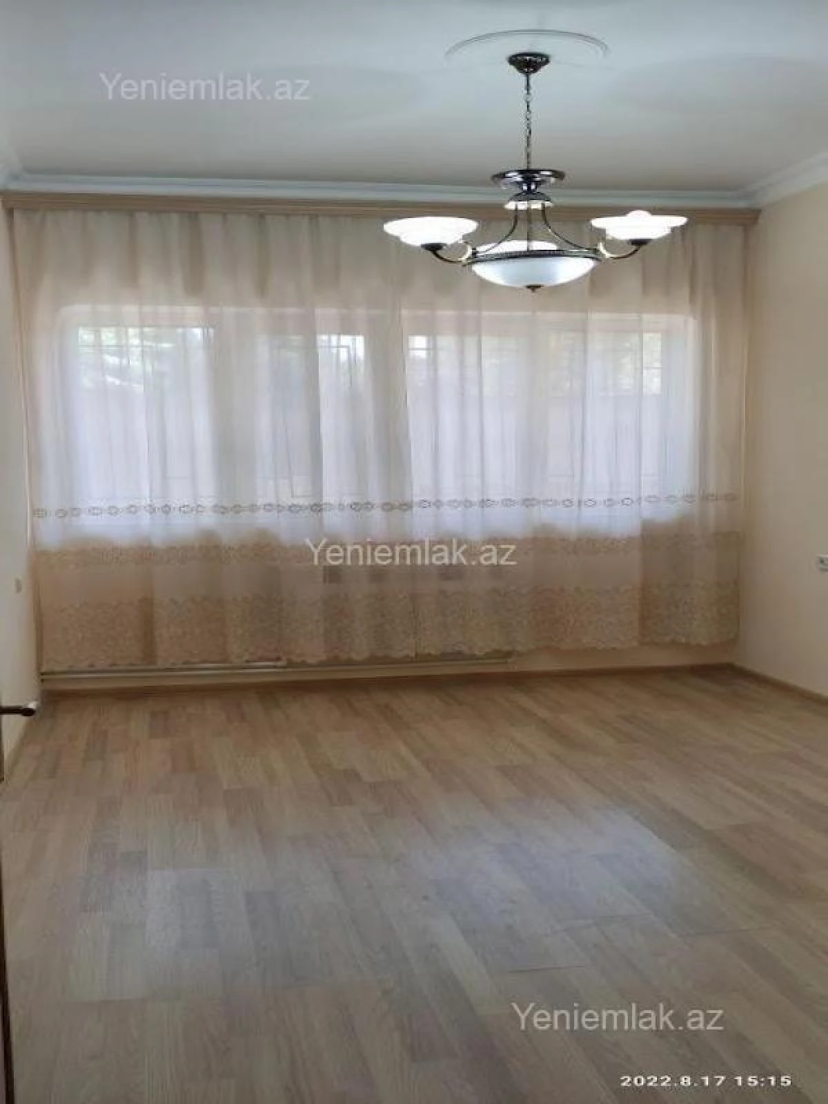 Satılır 5 otaqlı köhnə tikili 155 m²