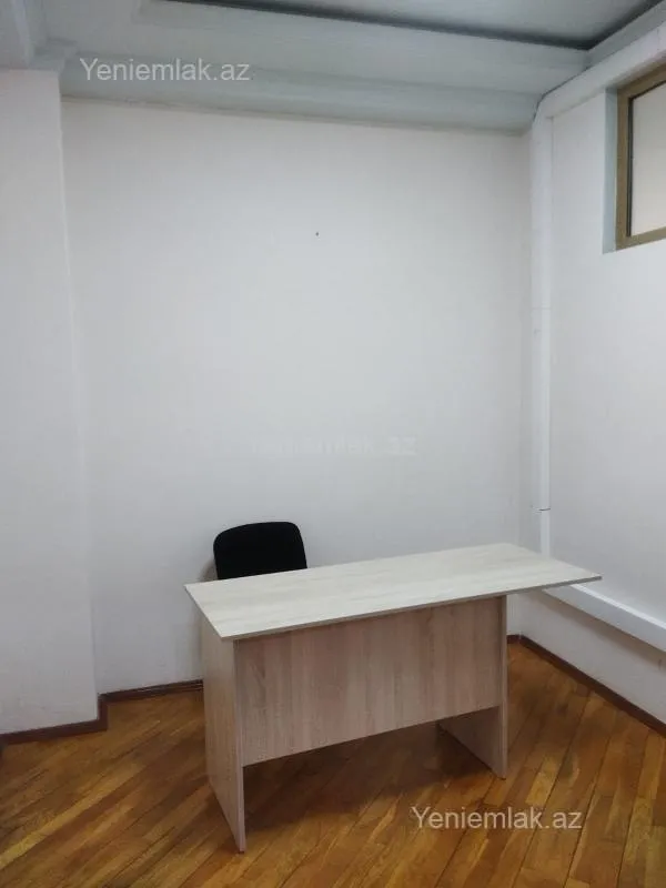 Satılır 4 otaqlı yeni tikili 130 m²