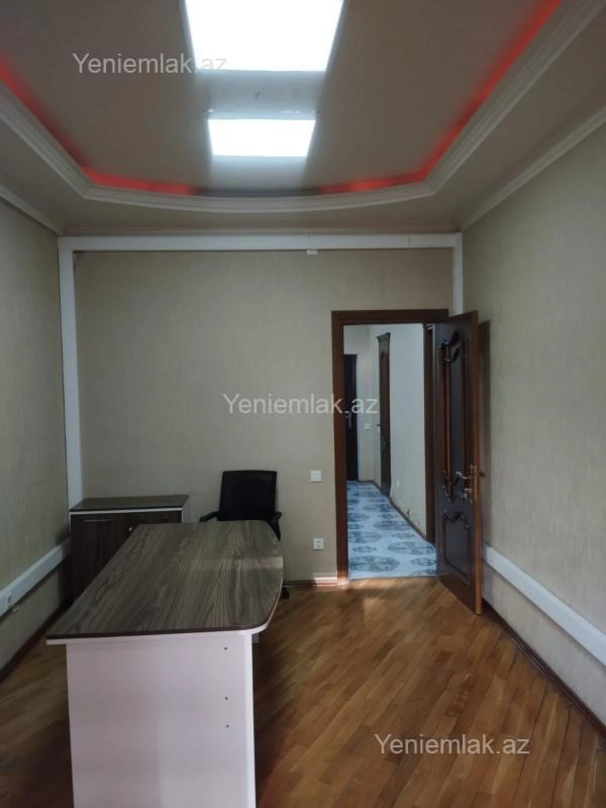 Satılır 4 otaqlı yeni tikili 130 m²