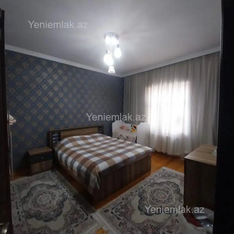Satılır 4 otaqlı həyət evi 105 m²