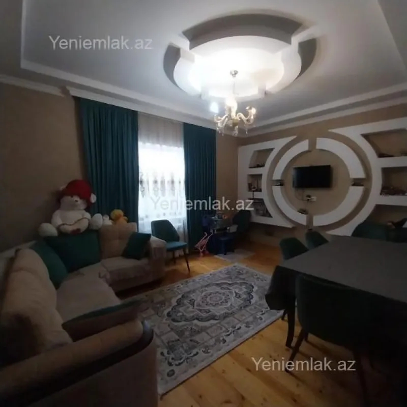 Satılır 4 otaqlı həyət evi 105 m²