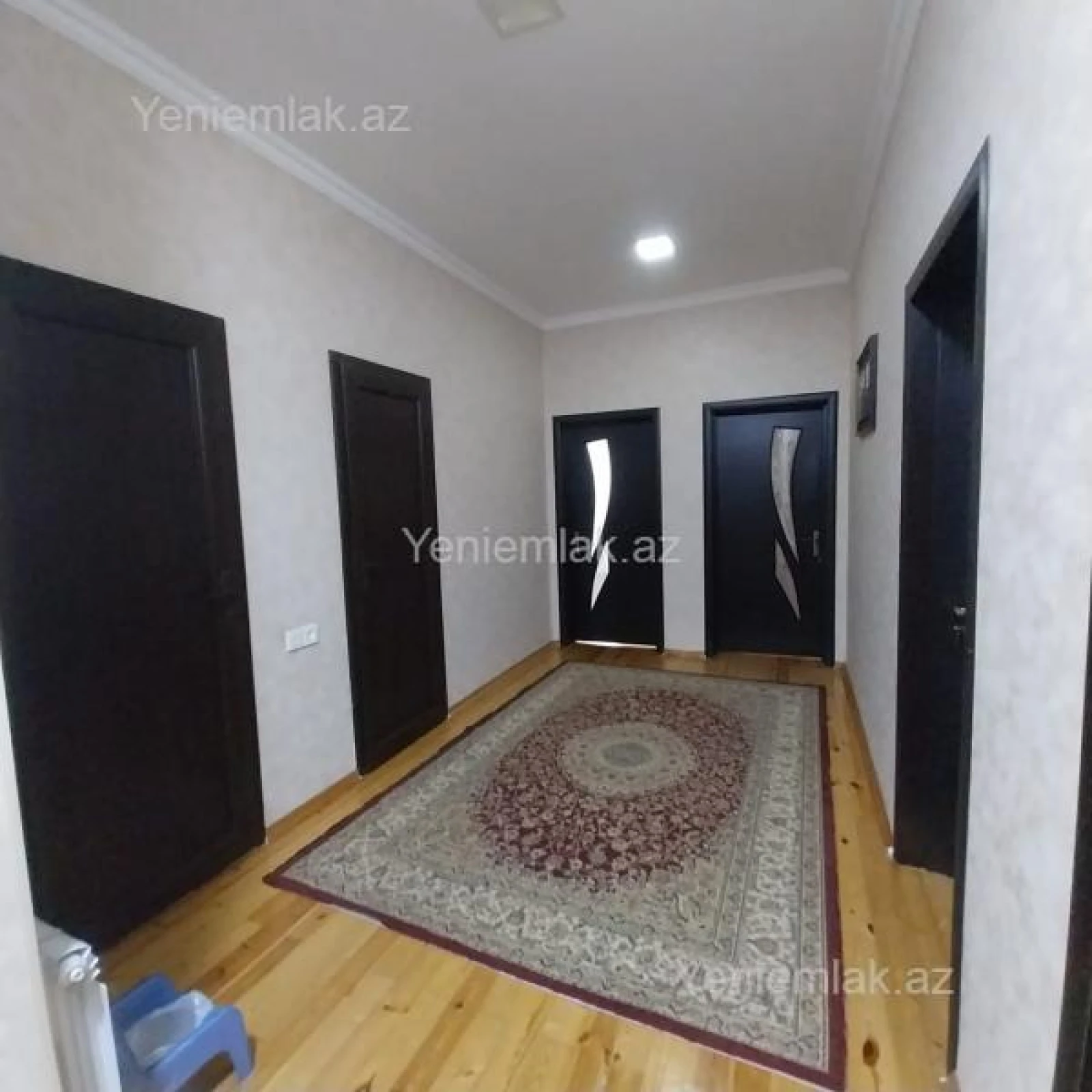 Satılır 4 otaqlı həyət evi 105 m²