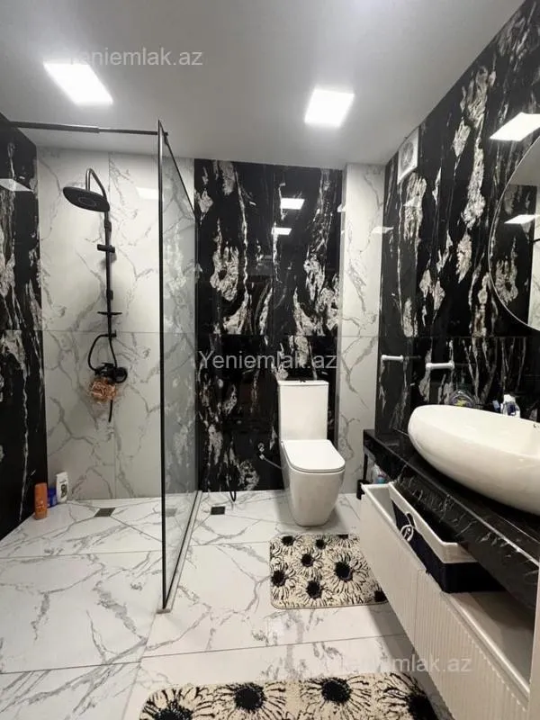 Satılır 3 otaqlı yeni tikili 110 m²