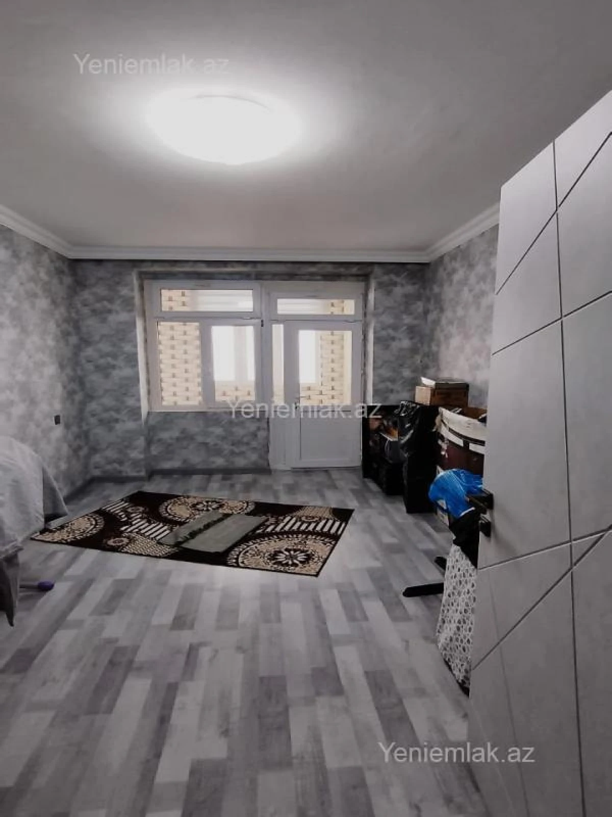 Satılır 5 otaqlı köhnə tikili 130 m²