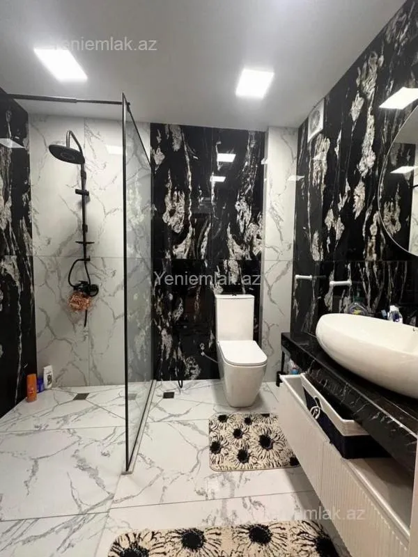 Satılır 3 otaqlı yeni tikili 110 m²