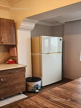 Satılır 2 otaqlı köhnə tikili 60 m²