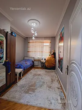 Satılır 3 otaqlı yeni tikili 70 m²