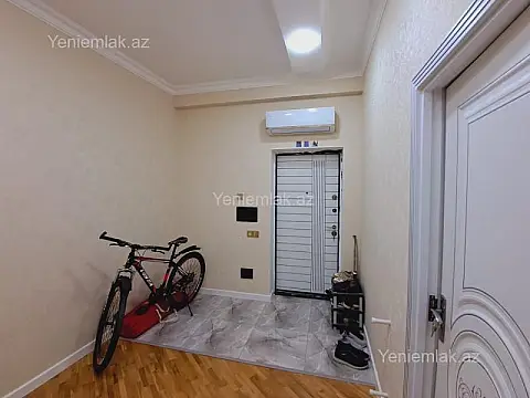 Satılır 3 otaqlı yeni tikili 70 m²