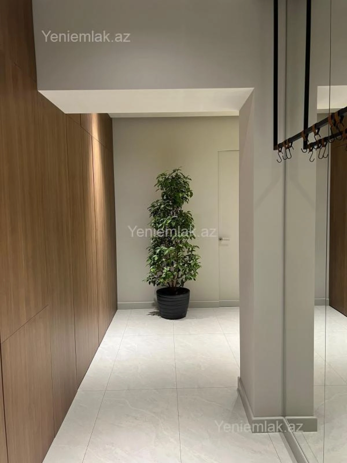 Satılır 3 otaqlı yeni tikili 150 m²