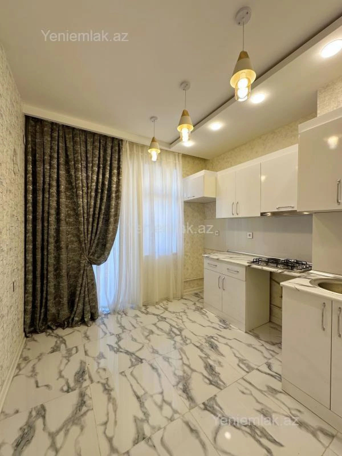 Satılır 3 otaqlı yeni tikili 89 m²