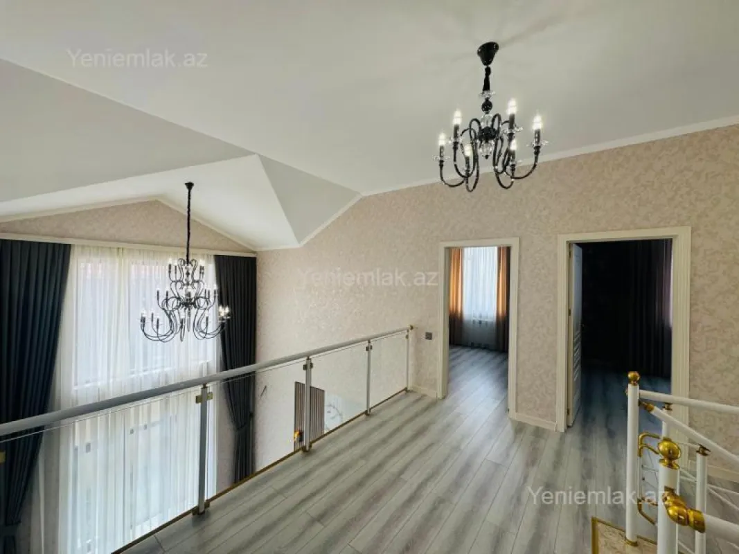 Satılır 6 otaqlı həyət evi 280 m²