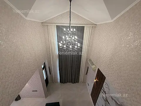 Satılır 6 otaqlı həyət evi 280 m²