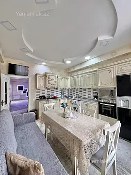 Satılır 3 otaqlı yeni tikili 136 m²