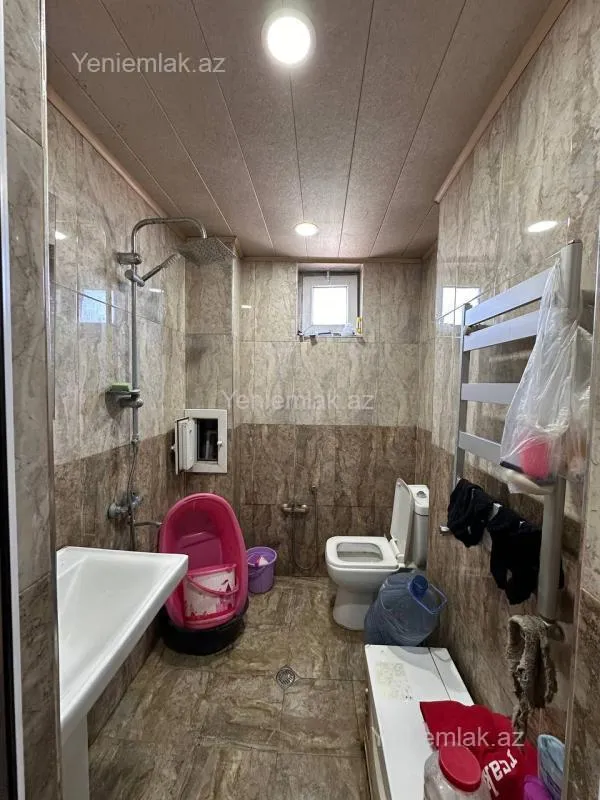 Satılır 2 otaqlı yeni tikili 60 m²