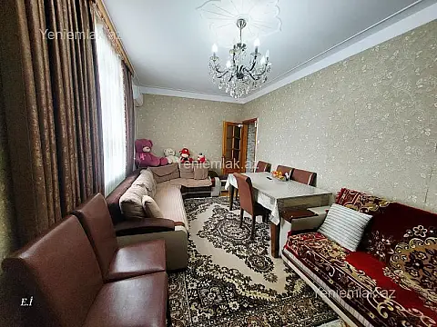 Satılır 2 otaqlı köhnə tikili 55 m²