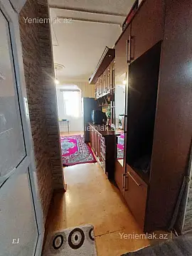 Satılır 2 otaqlı köhnə tikili 55 m²
